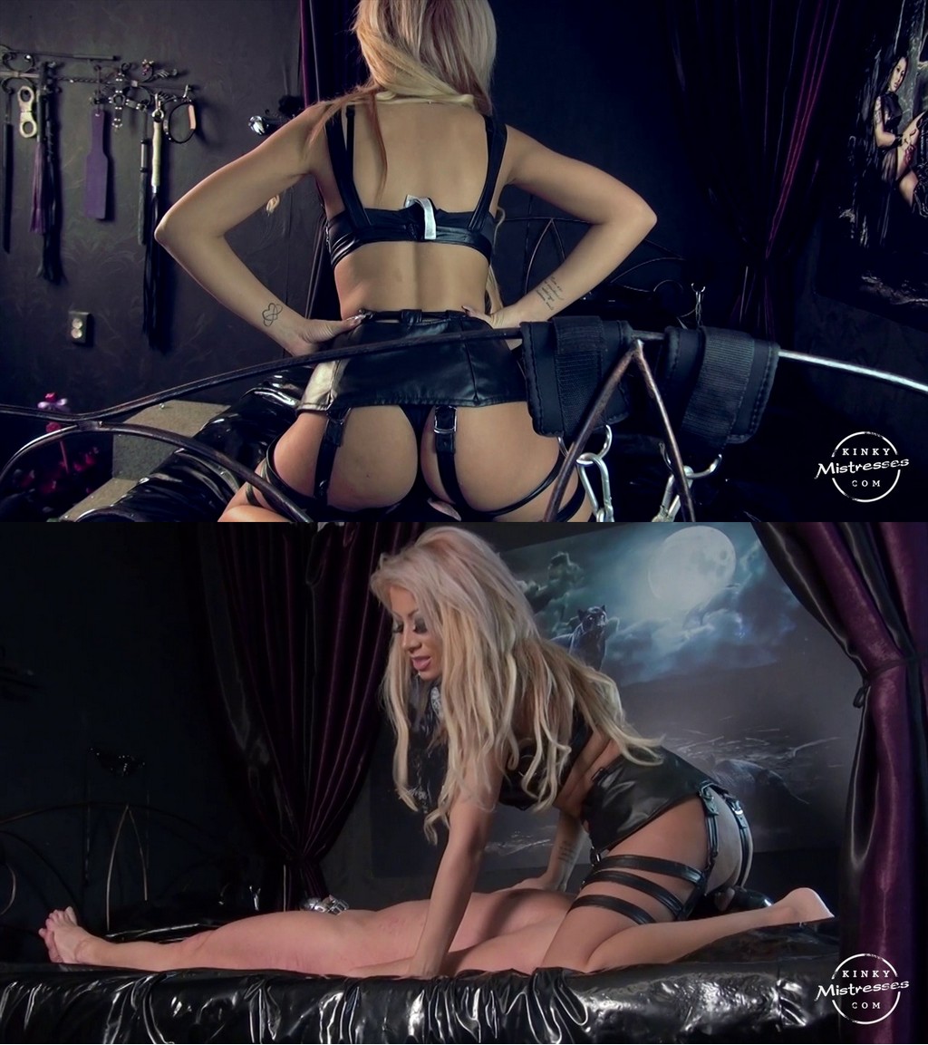 Kinky Mistresses Mistress Saida: Sexy Face Sitting