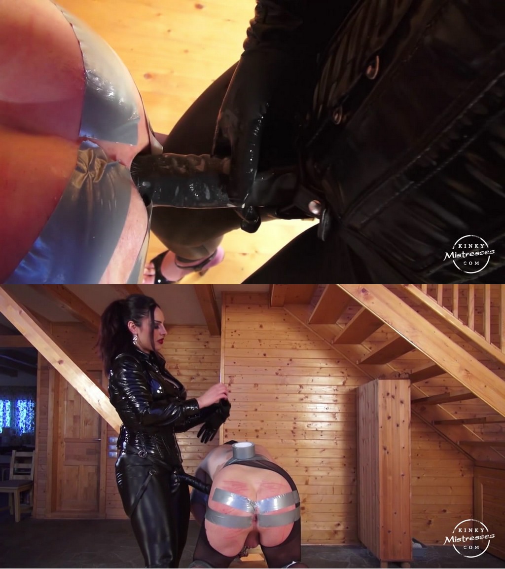 Kinky Mistresses: Goddess Ezada Sinn