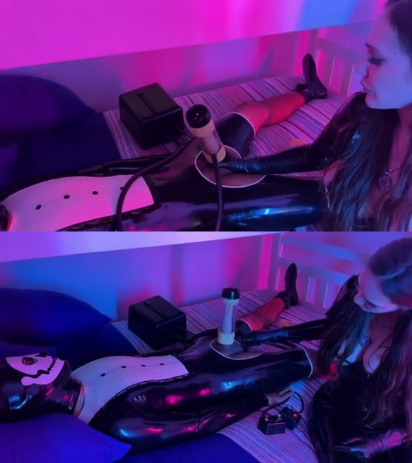 The XXX Slayer: Mommy’s late night Milking clinic – Alexxa Von Hell ($15.99 ManyVids)