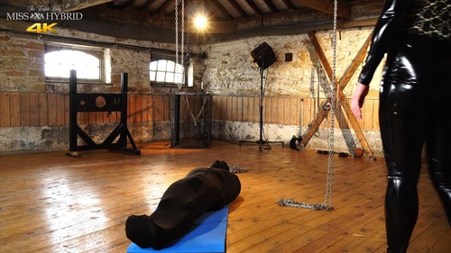 Kinky English Lady Miss Hybrid: Forced Pussy Licking And Orgasm