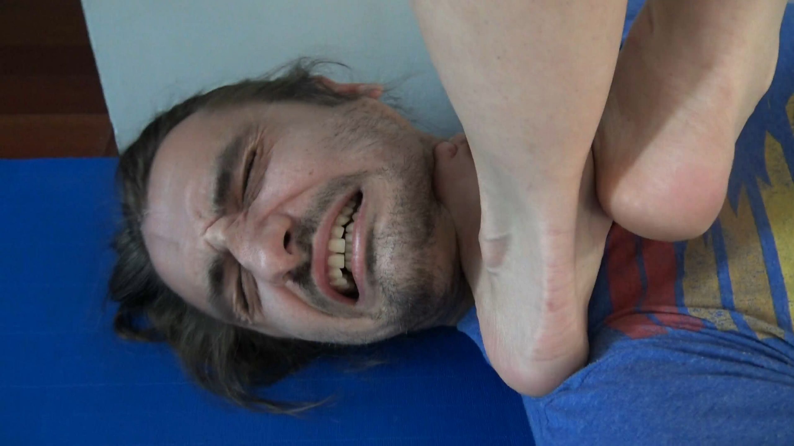 Scarlet Hart: Scarlet’s Knockout Legs – Mixed Wrestling